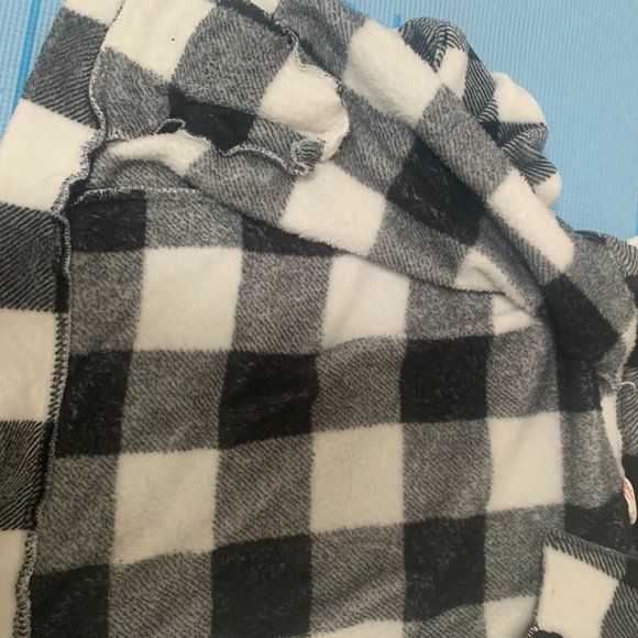 Warm Cozy Jacket Size S - Picture 4 of 6